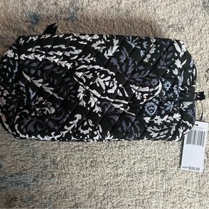 COPY - NWT Vera Bradley large cosmetic case